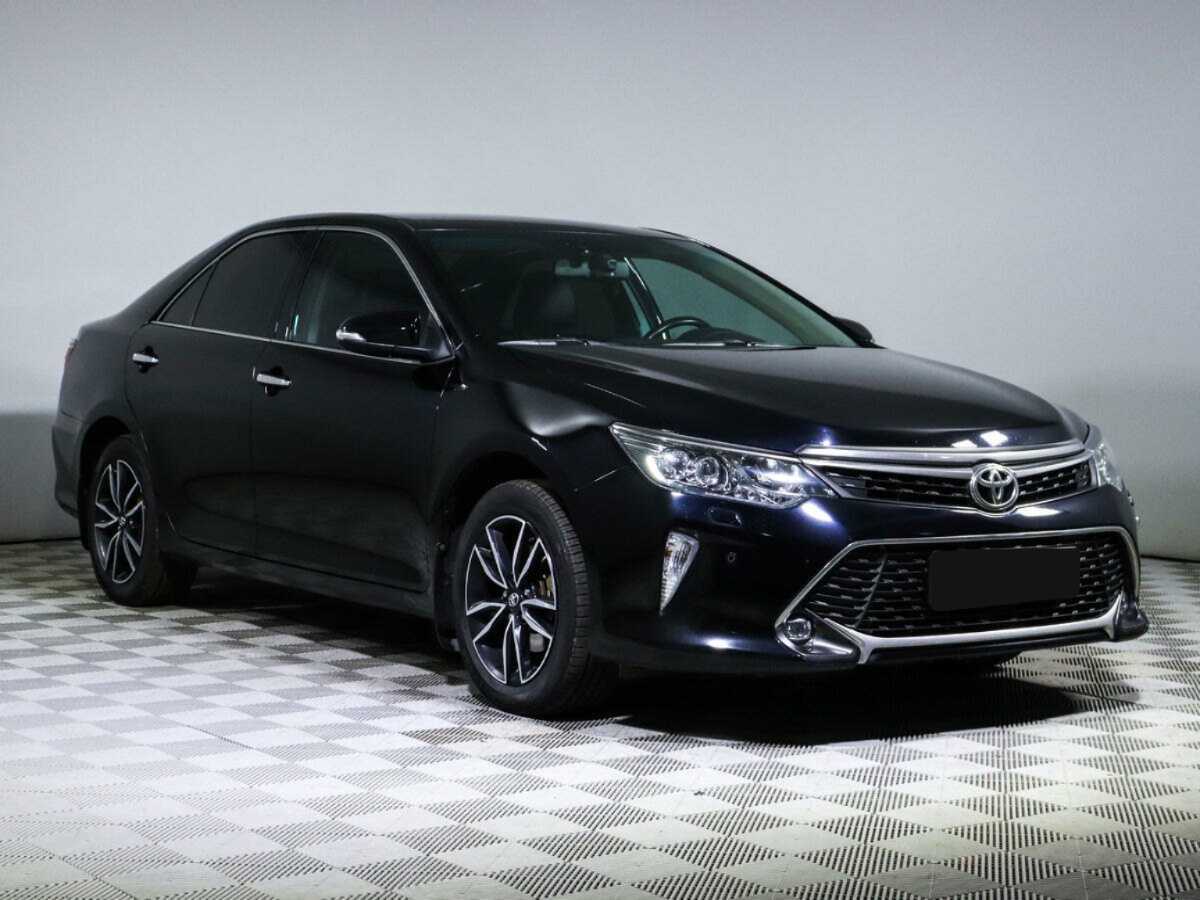 Toyota Camry, 2018 - фото №3