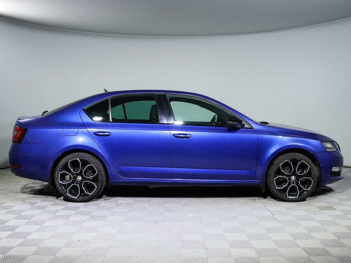 Skoda Octavia, 2020 - фото №4