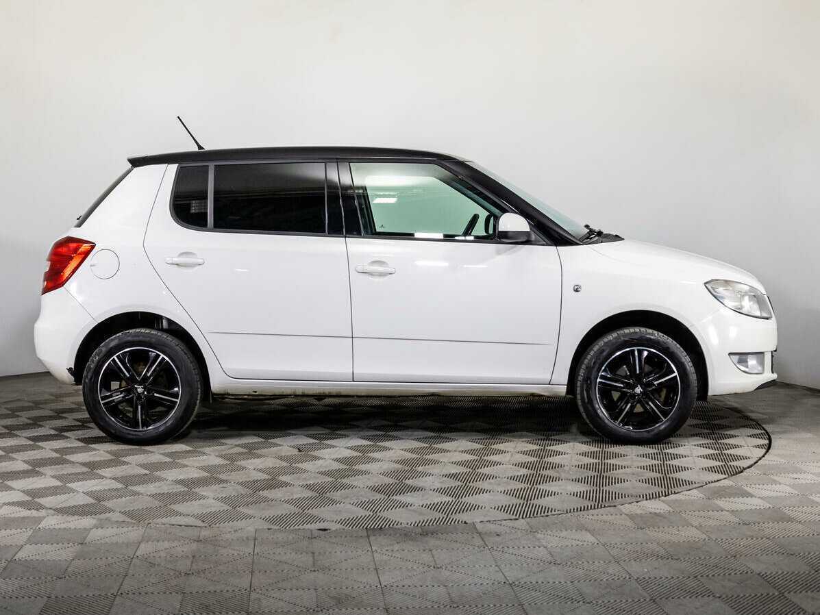 Skoda Fabia, 2013 - фото №4