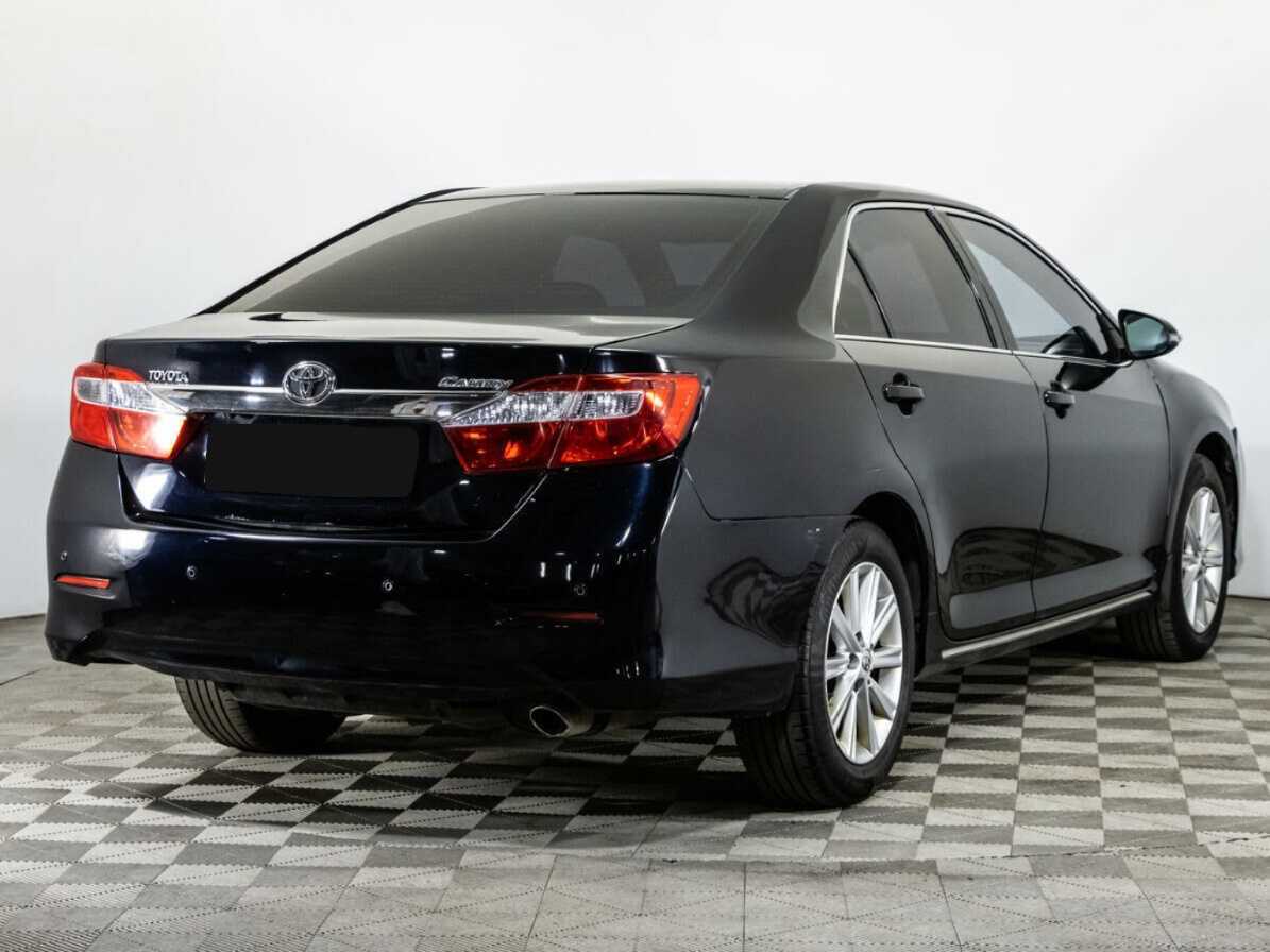 Toyota Camry, 2014 - фото №4