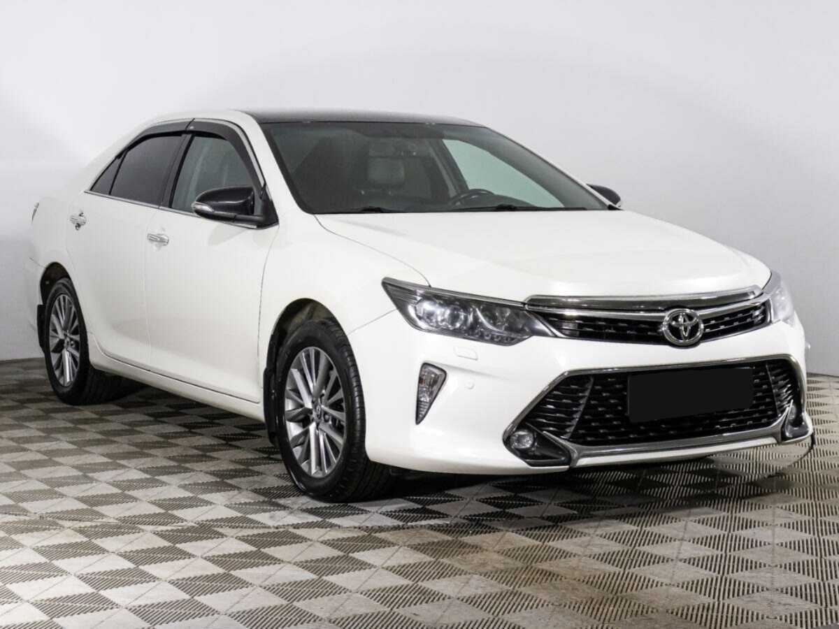 Toyota Camry, 2017 - фото №3