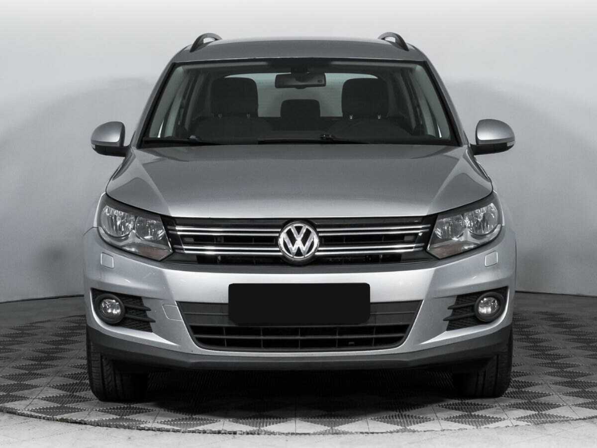 Volkswagen Tiguan, 2014 - фото №2