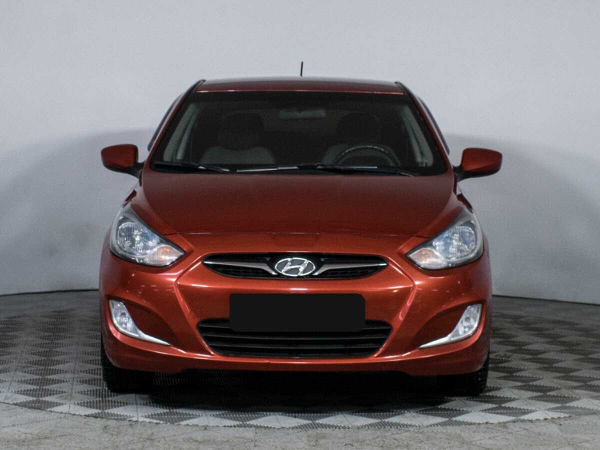 Hyundai Solaris, 2012 - фото №2