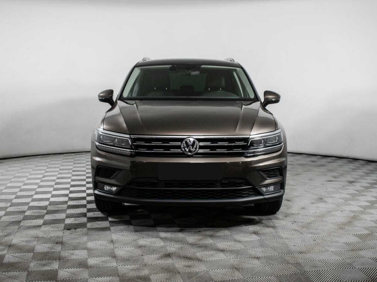 Volkswagen Tiguan, 2018 - фото №2