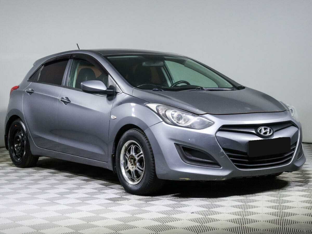 Hyundai i30, 2012 - фото №3