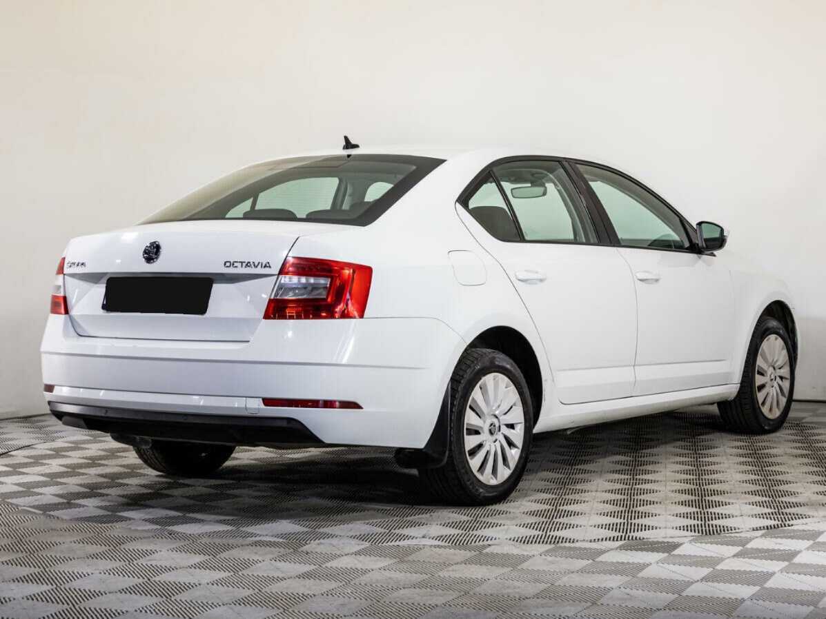 Skoda Octavia, 2019 - фото №4