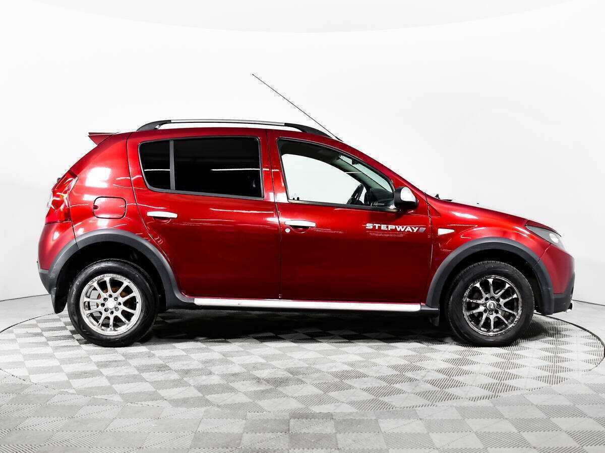 Renault Sandero Stepway, 2012 - фото №4