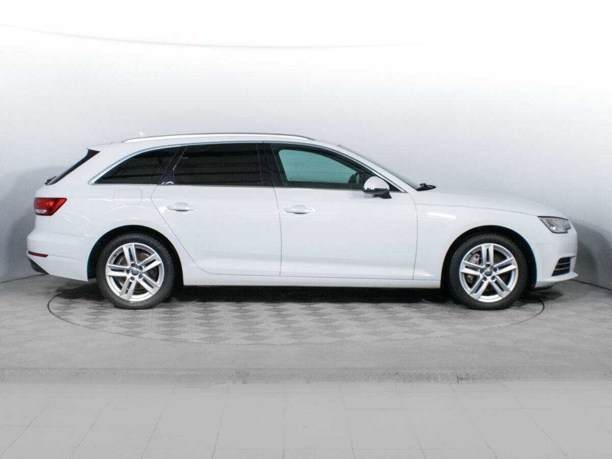 Audi A4, 2018 - фото №4