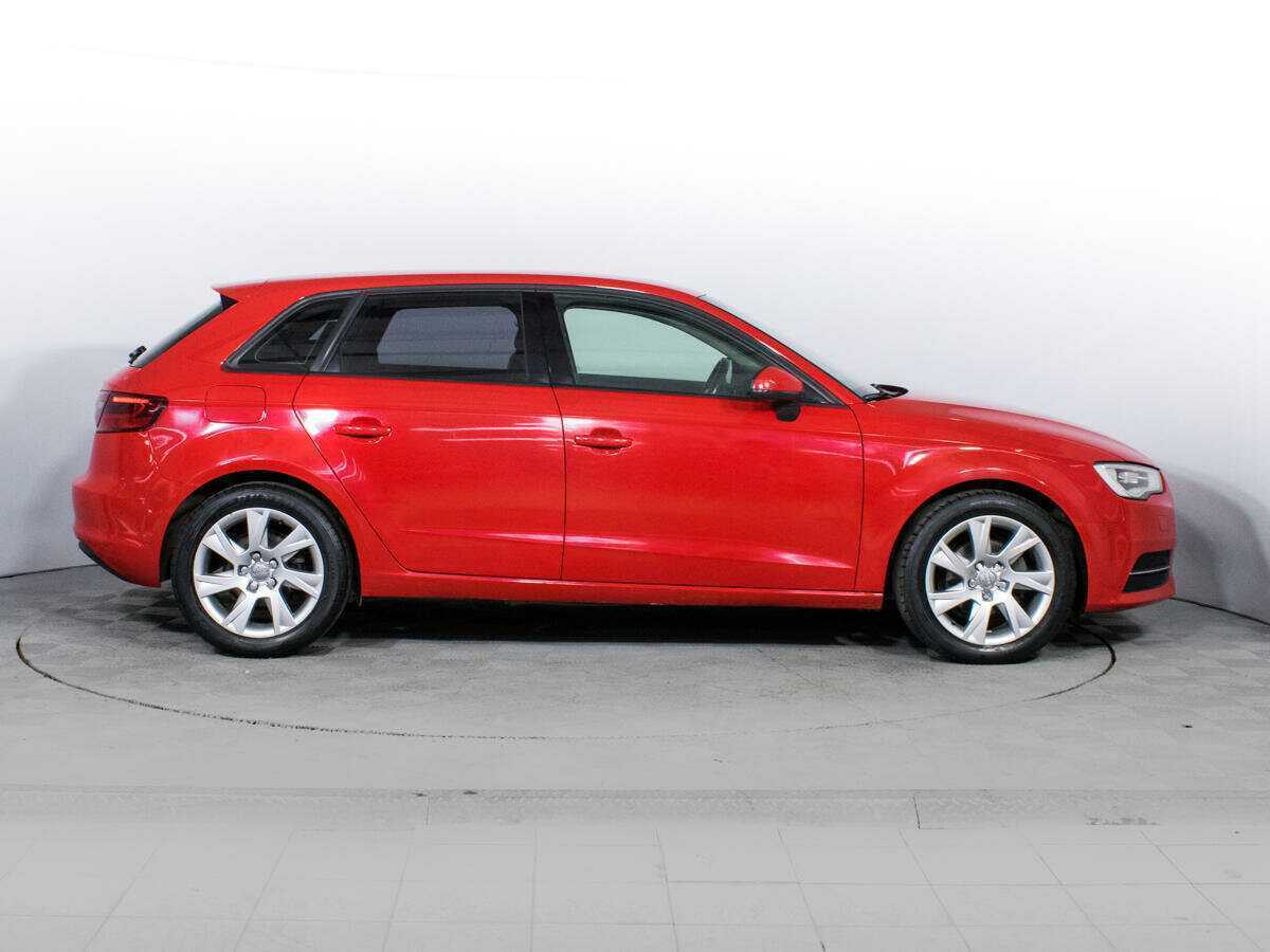 Audi A3 Sportback, 2013 - фото №4