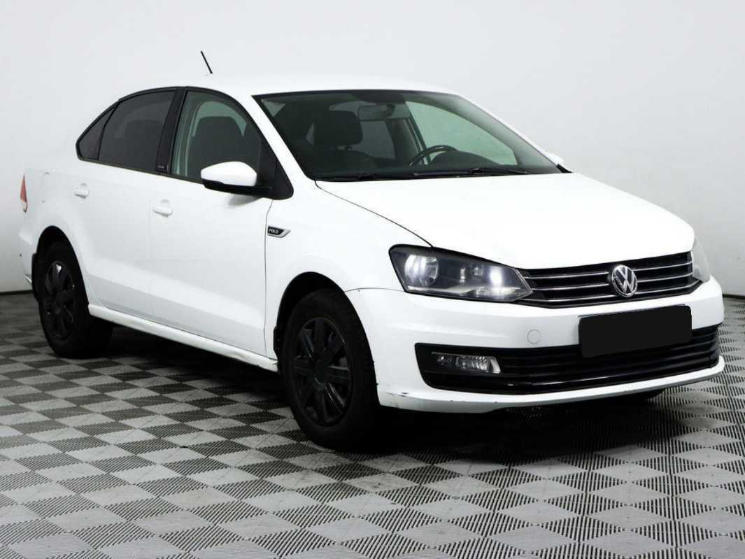 Volkswagen Polo, 2016 - фото №3