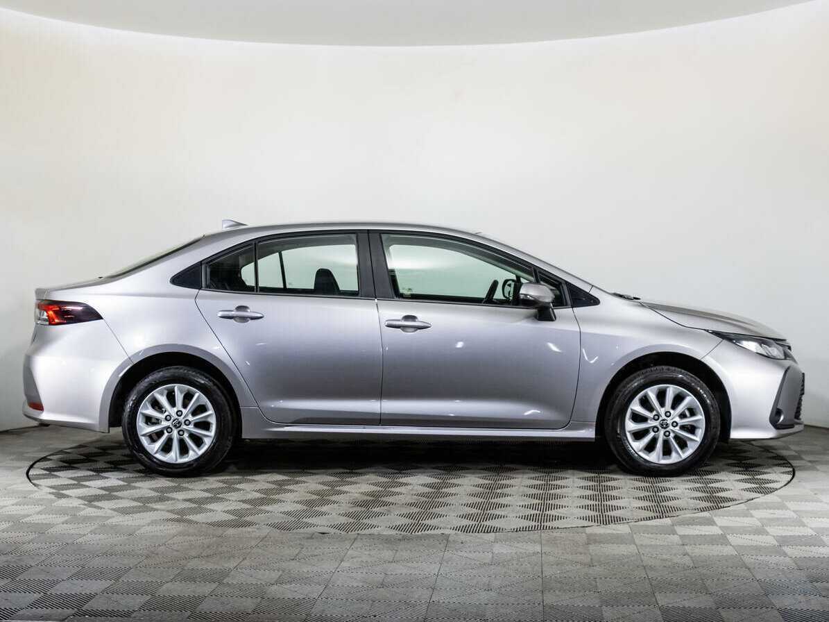 Toyota Corolla, 2020 - фото №4