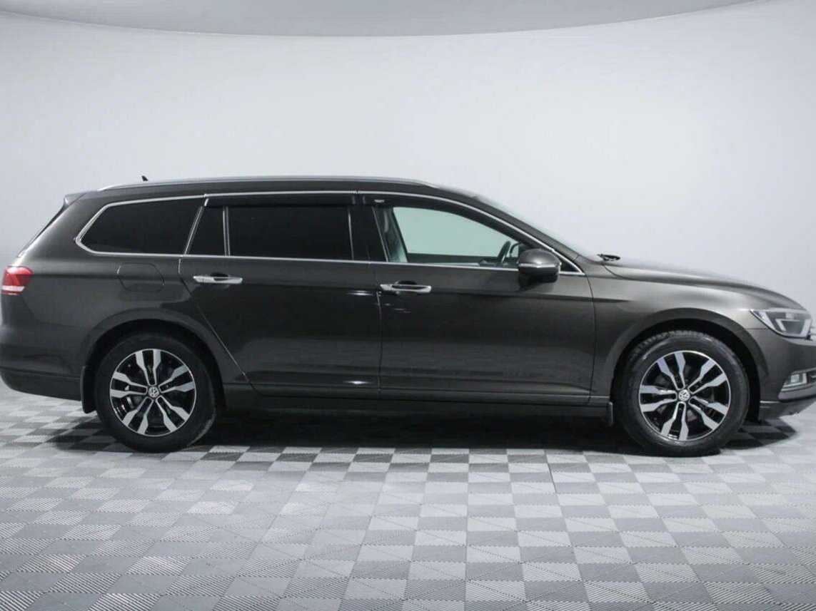 Volkswagen Passat DSG7, 2017 - фото №4