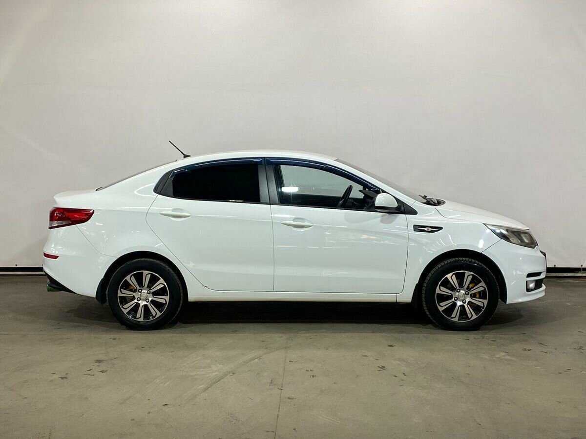 Kia Rio 6-speed, 2015 - фото №4