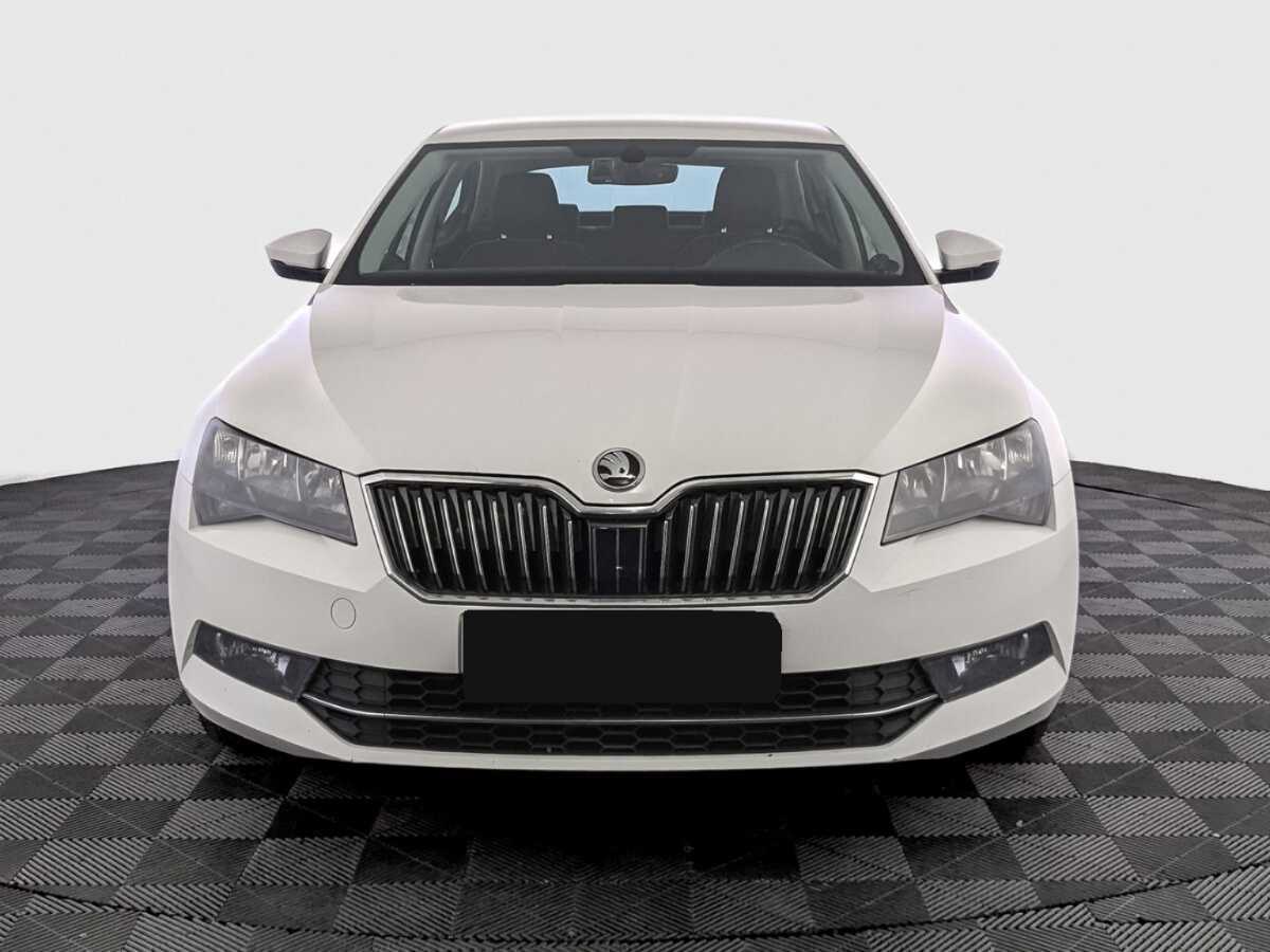 Skoda Superb, 2017 - фото №2