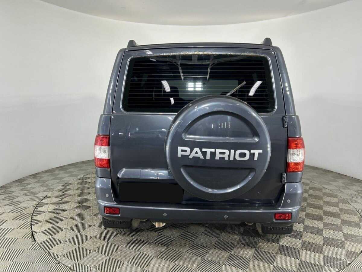 УАЗ Patriot, 2016 - фото №3