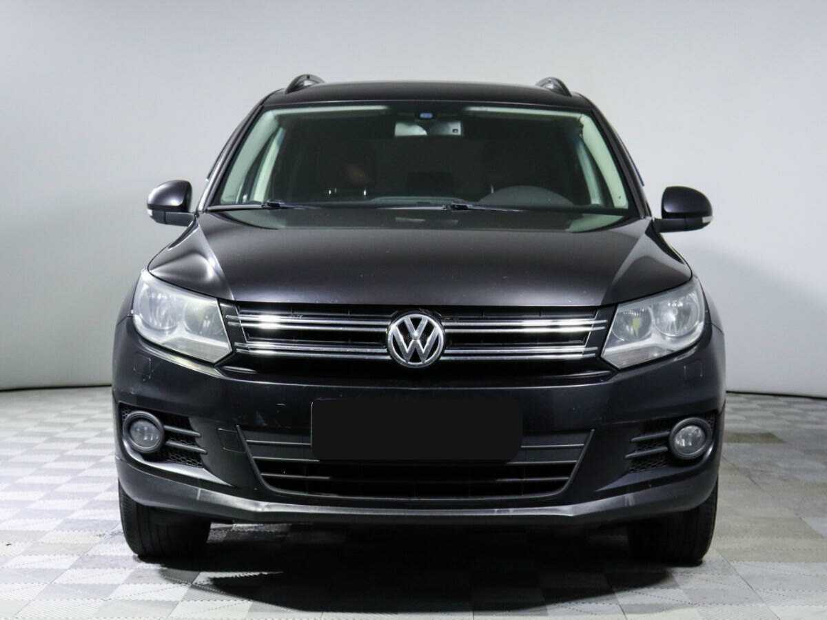 Volkswagen Tiguan, 2013 - фото №2