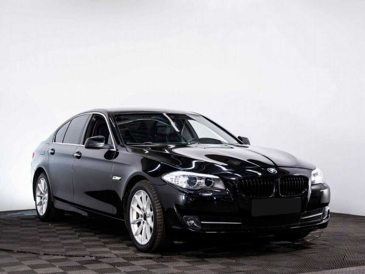 BMW 5 серии 528i xDrive, 2012 - фото №3