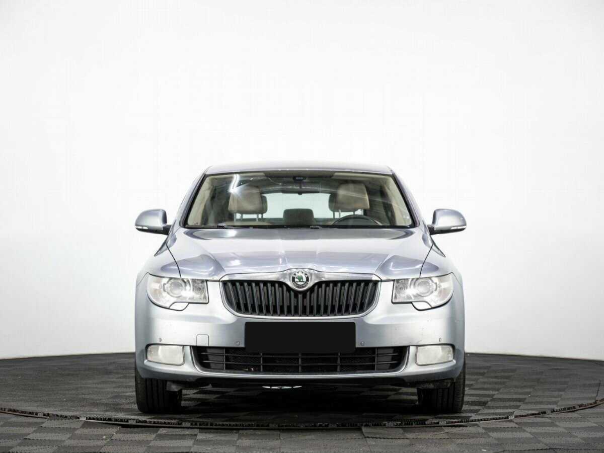 Skoda Superb, 2012 - фото №2