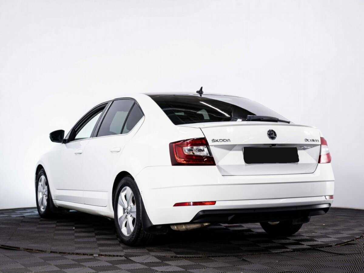 Skoda Octavia, 2017 - фото №4