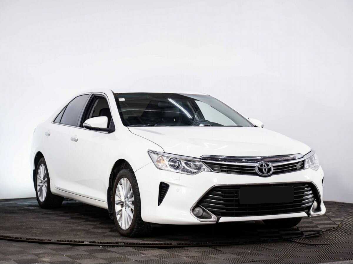 Toyota Camry, 2014 - фото №3