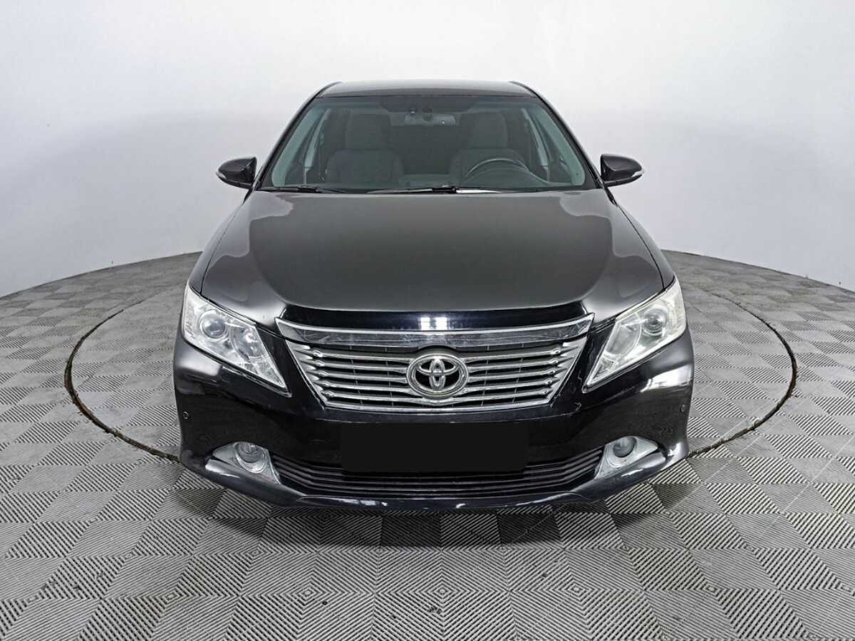 Toyota Camry, 2012 - фото №2