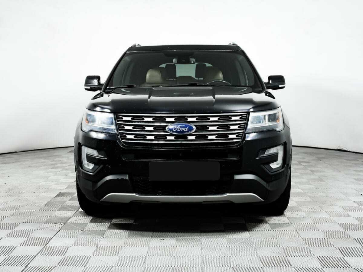 Ford Explorer, 2016 - фото №2