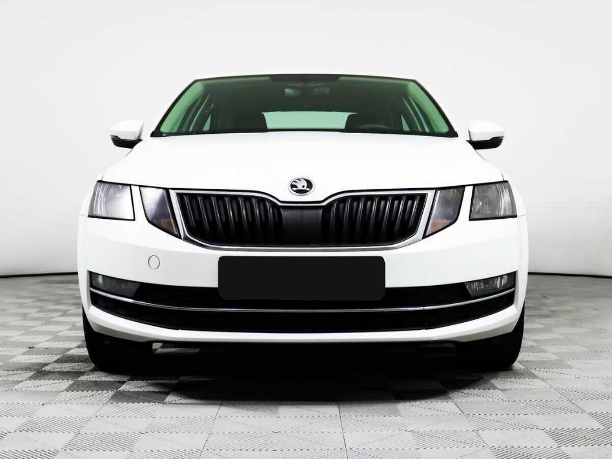 Skoda Octavia, 2018 - фото №2
