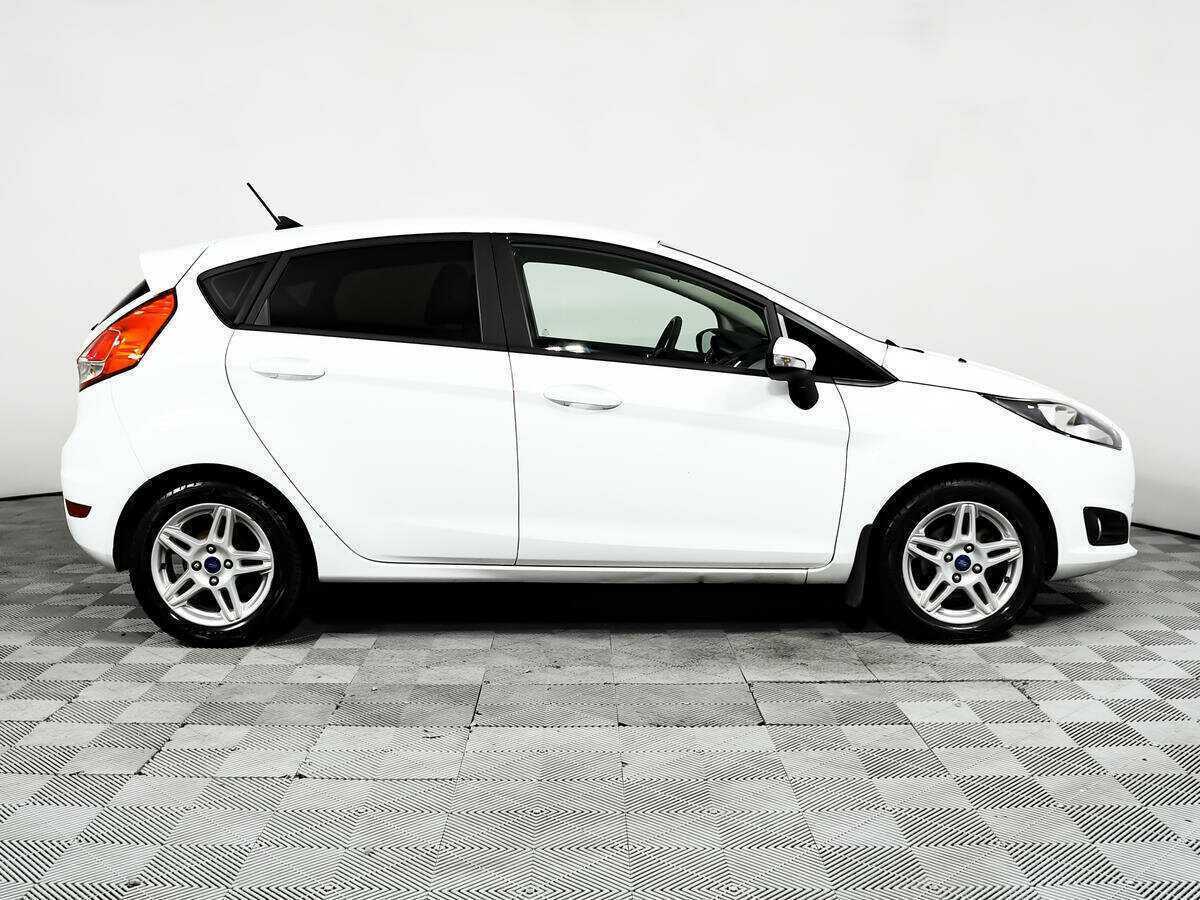 Ford Fiesta, 2016 - фото №4