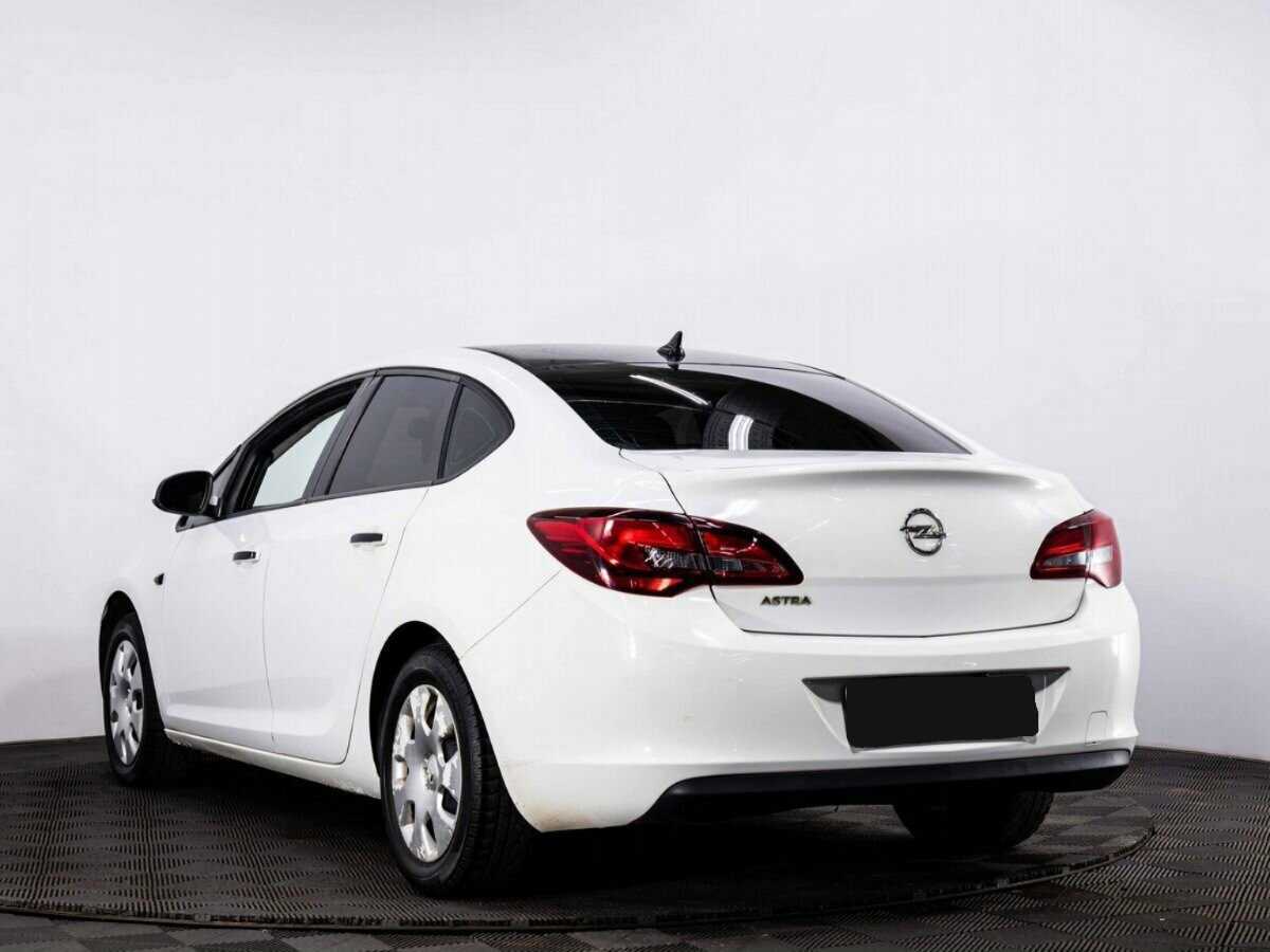 Opel Astra, 2013 - фото №4