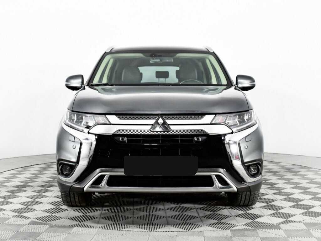 Mitsubishi Outlander, 2018 - фото №2