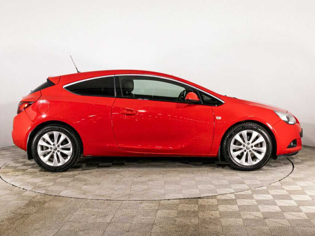 Opel Astra GTC, 2012 - фото №4