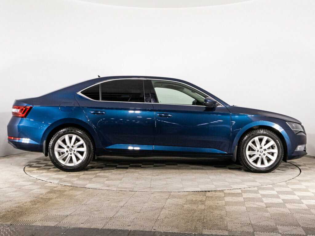 Skoda Superb, 2018 - фото №4