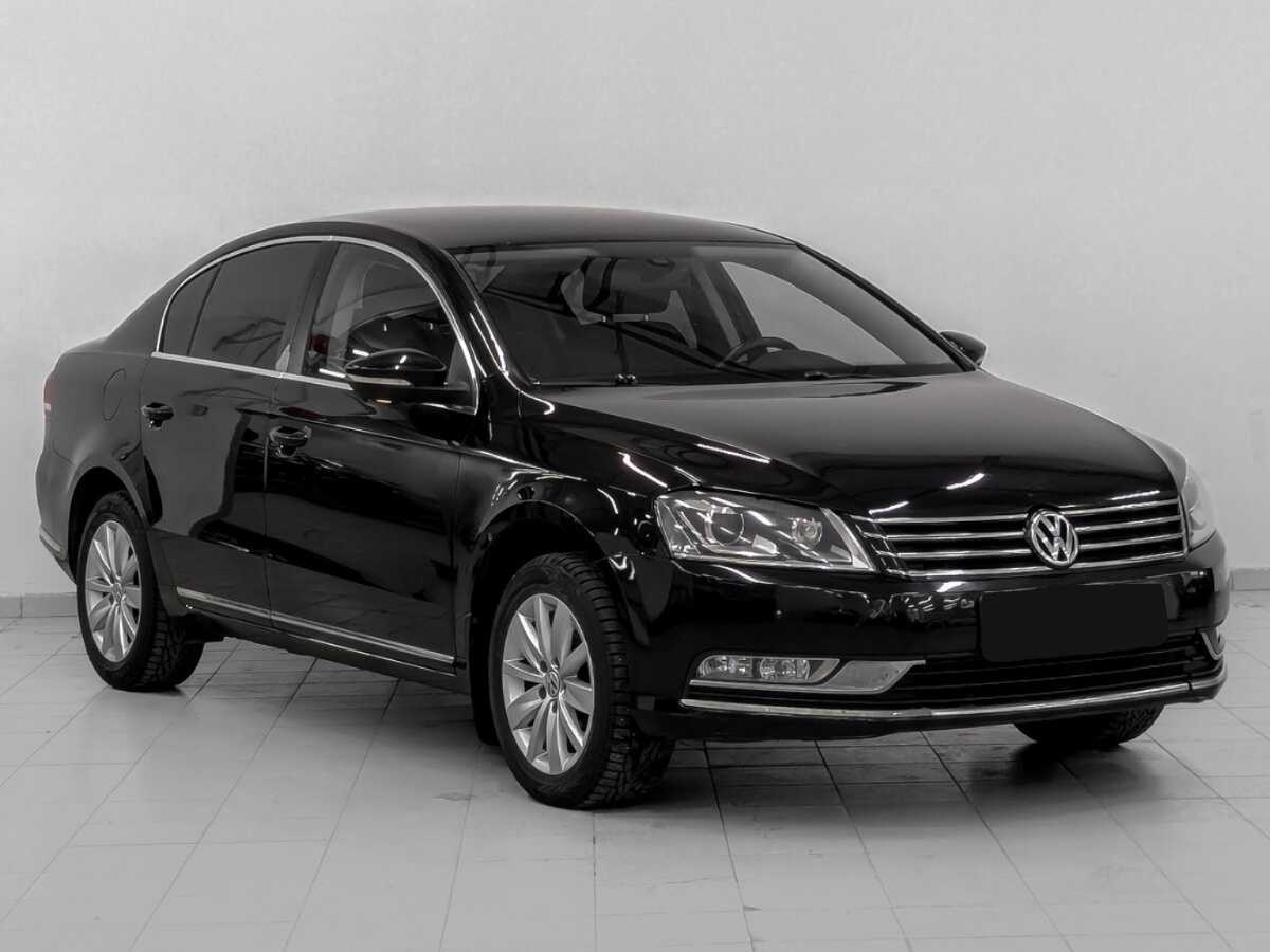 Volkswagen Passat, 2012 - фото №3