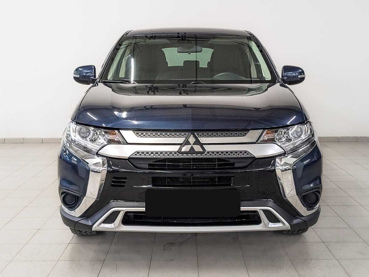 Mitsubishi Outlander, 2019 - фото №2