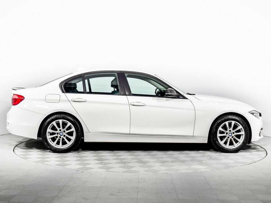 BMW 3 серии 318i, 2015 - фото №4