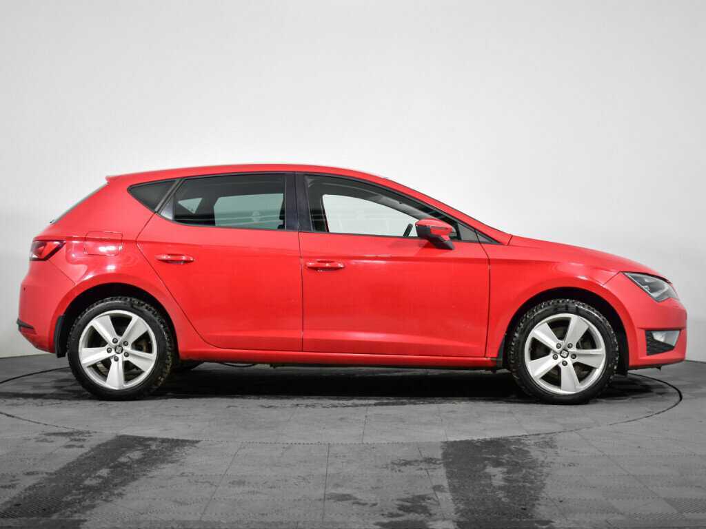 SEAT Leon, 2013 - фото №4
