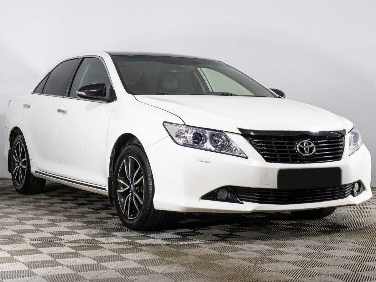 Toyota Camry, 2012 - фото №3
