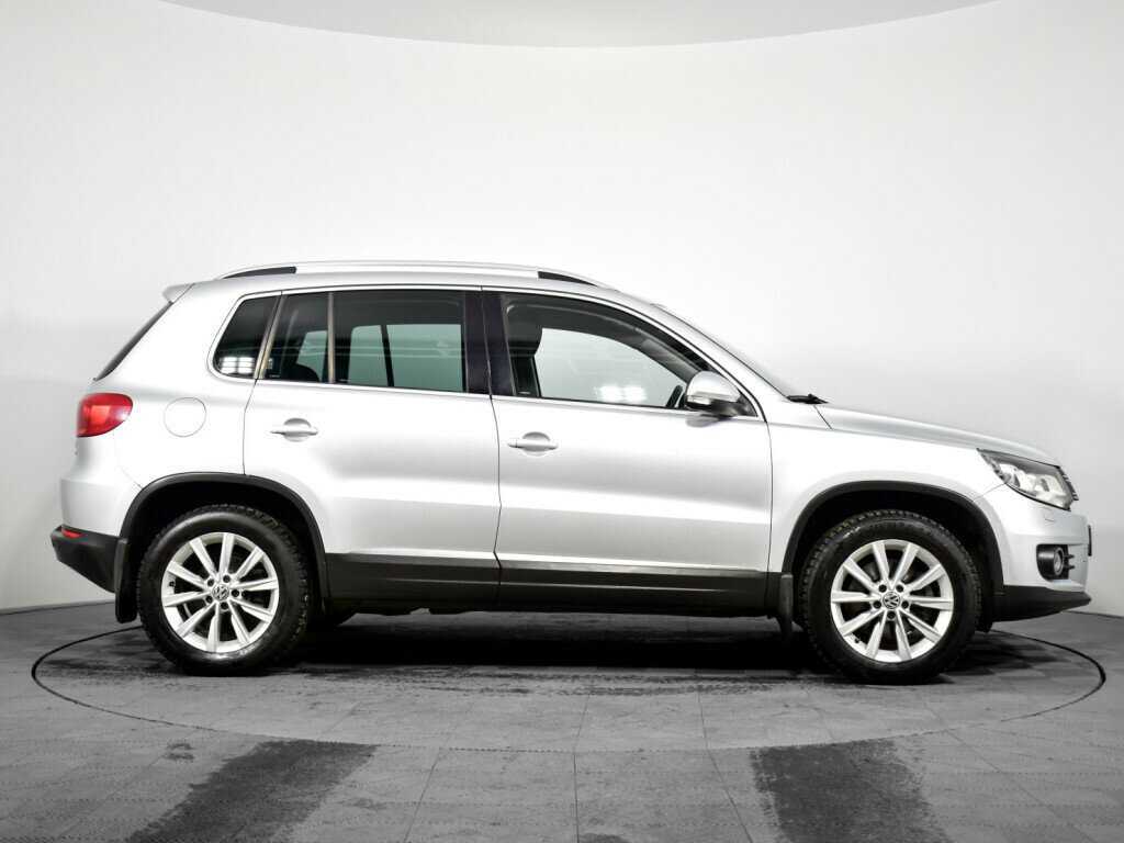 Volkswagen Tiguan, 2012 - фото №4