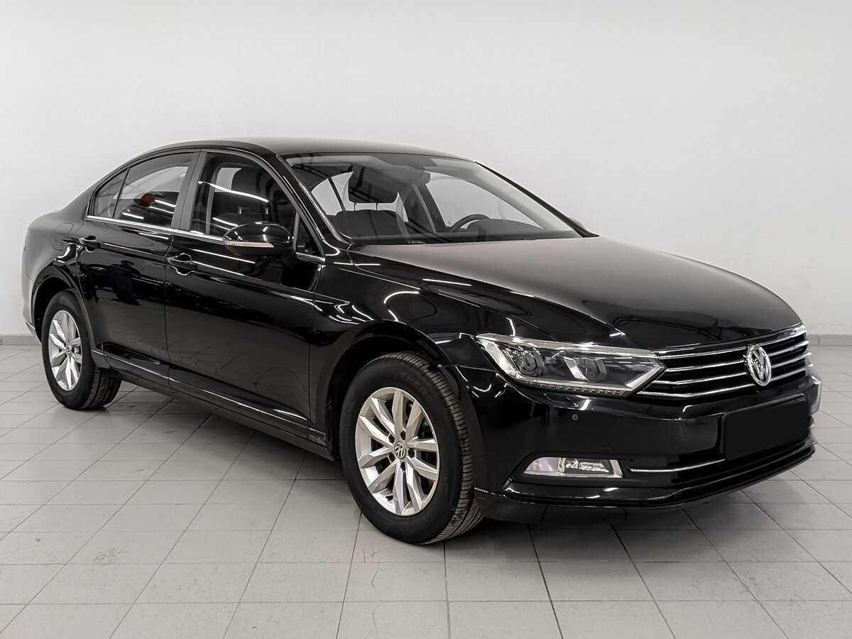 Volkswagen Passat, 2016 - фото №3