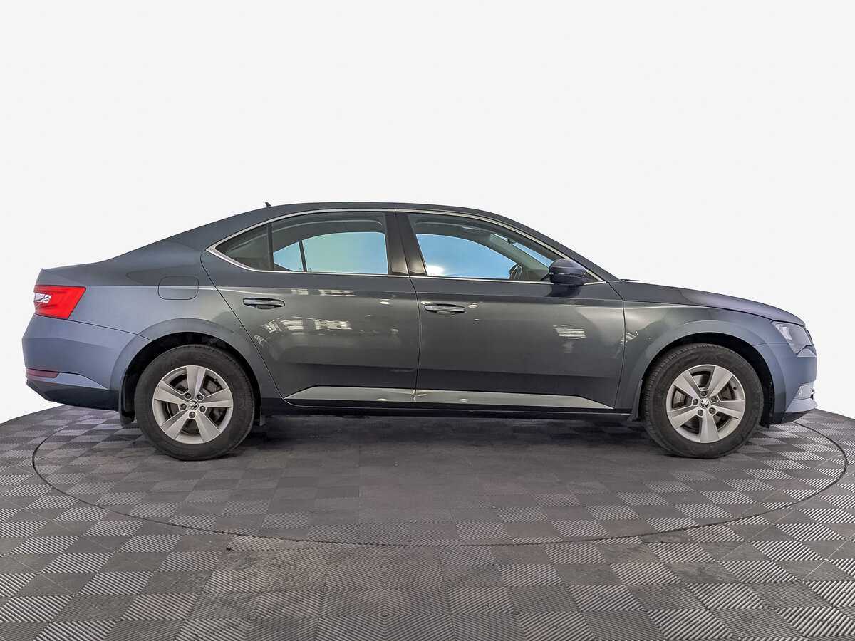 Skoda Superb, 2019 - фото №4