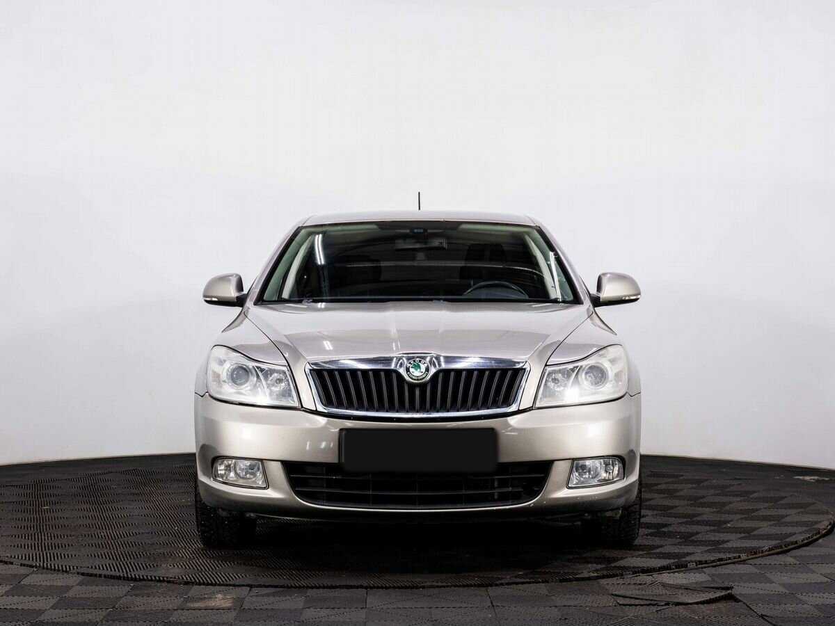 Skoda Octavia, 2012 - фото №2