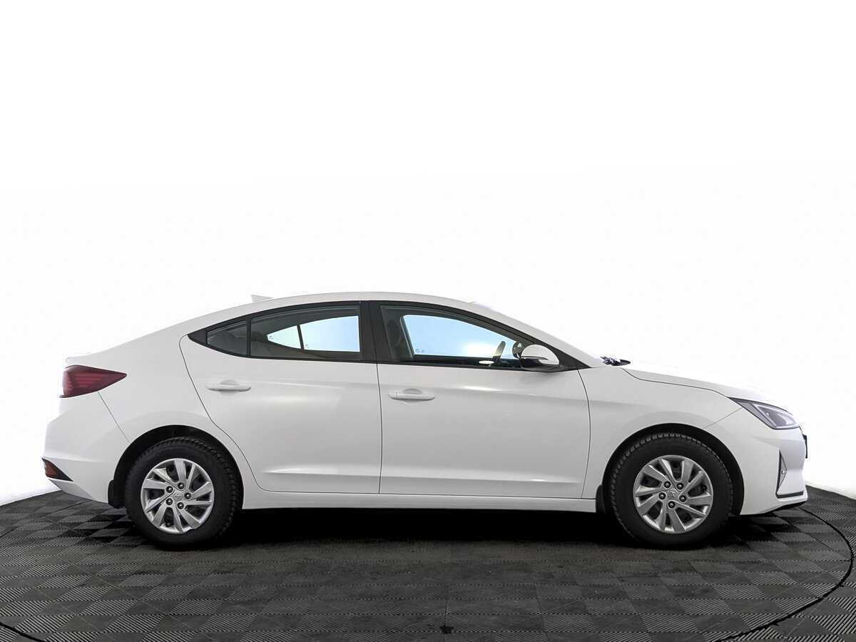 Hyundai Elantra, 2019 - фото №4