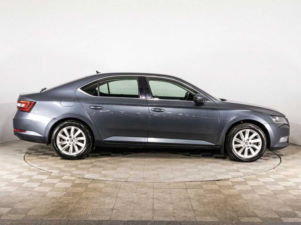 Skoda Superb, 2018 - фото №4