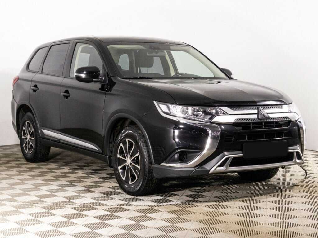 Mitsubishi Outlander, 2019 - фото №3