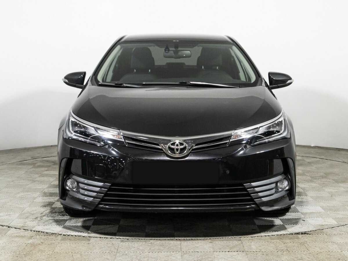 Toyota Corolla, 2018 - фото №2