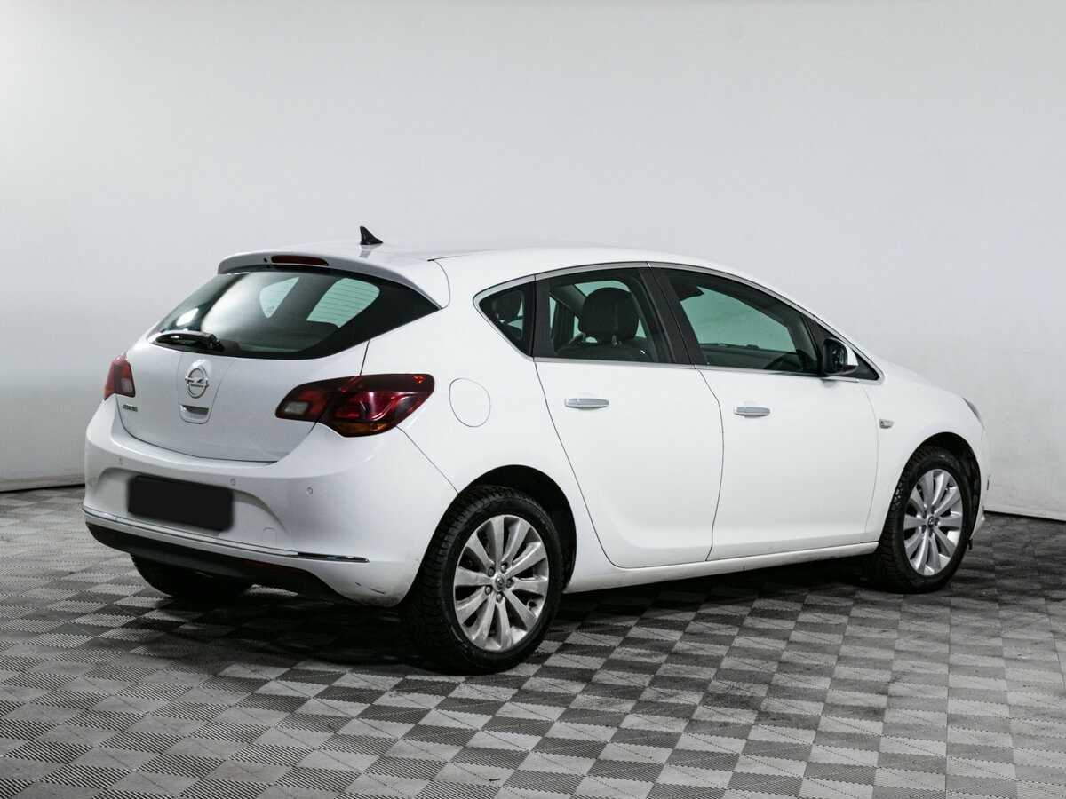 Opel Astra, 2012 - фото №4