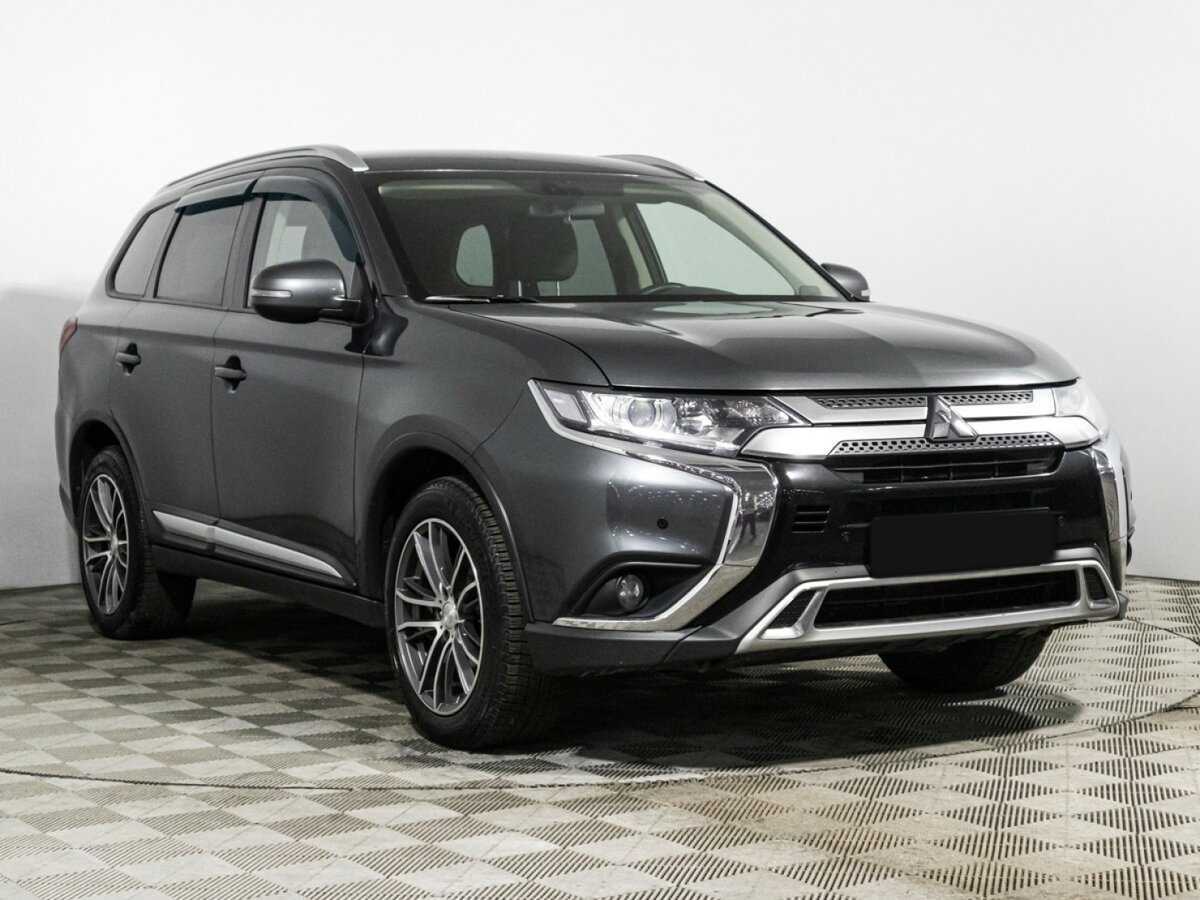 Mitsubishi Outlander, 2019 - фото №3