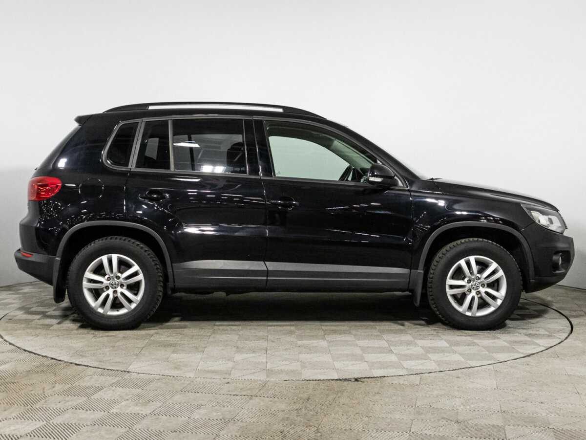 Volkswagen Tiguan, 2015 - фото №4