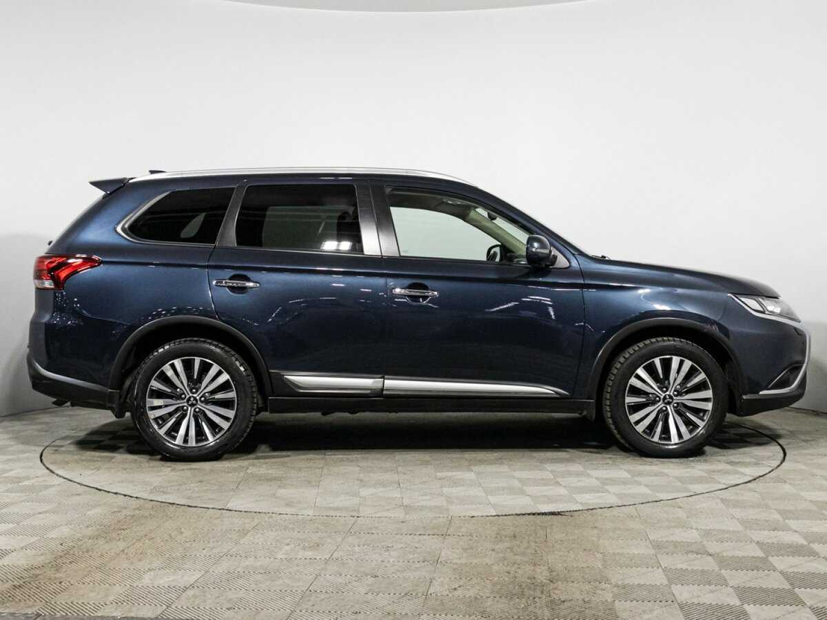 Mitsubishi Outlander, 2020 - фото №4