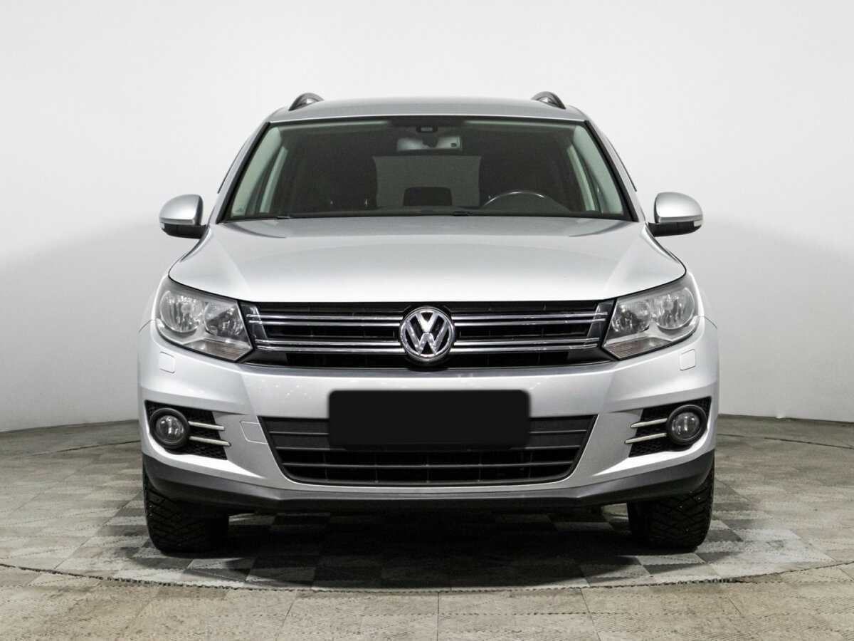 Volkswagen Tiguan, 2015 - фото №2